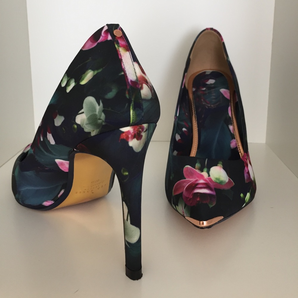 Beautiful Ted Baker heels in floral